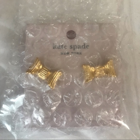 ❤️ Kate Spade all wrapped studs gold 💕 - Picture 4 of 6